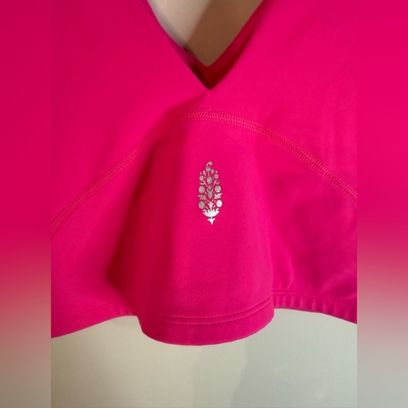 NWOT Free People Movement Hot Pink Never Better Crop Cami Bra - Size Small - Picture 3 of 6
